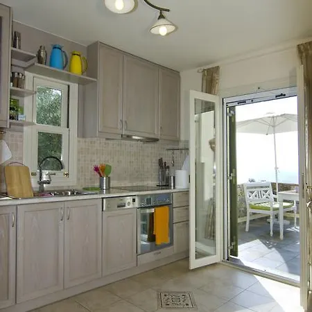 Ammos Beach Villa * Patitiri