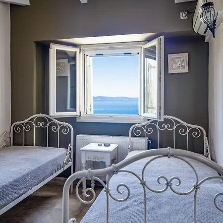 Ammos Beach Villa