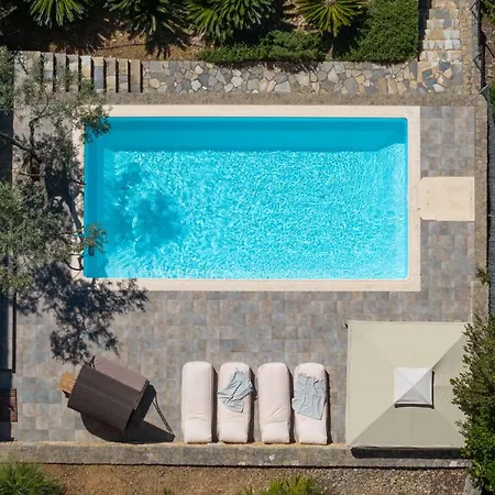 Villa Ammos